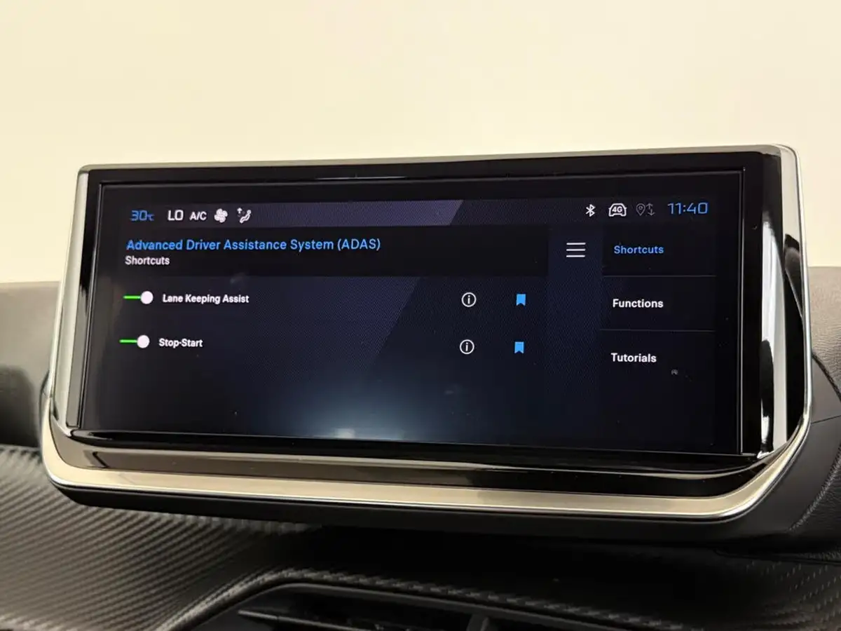 2024-peugeot-208-12-puretech-allure-big-28