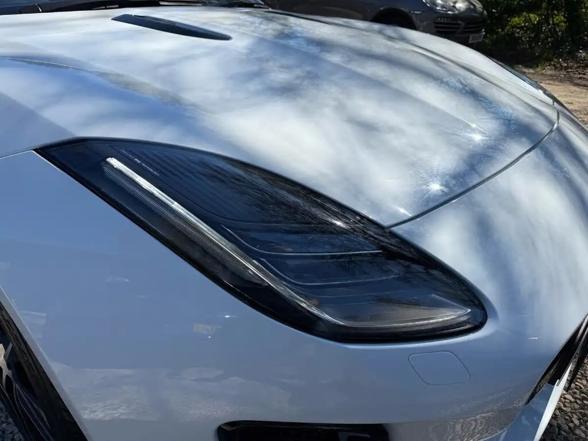2020-jaguar-f-type-20-i4-chequered-flag-convertible-big-18