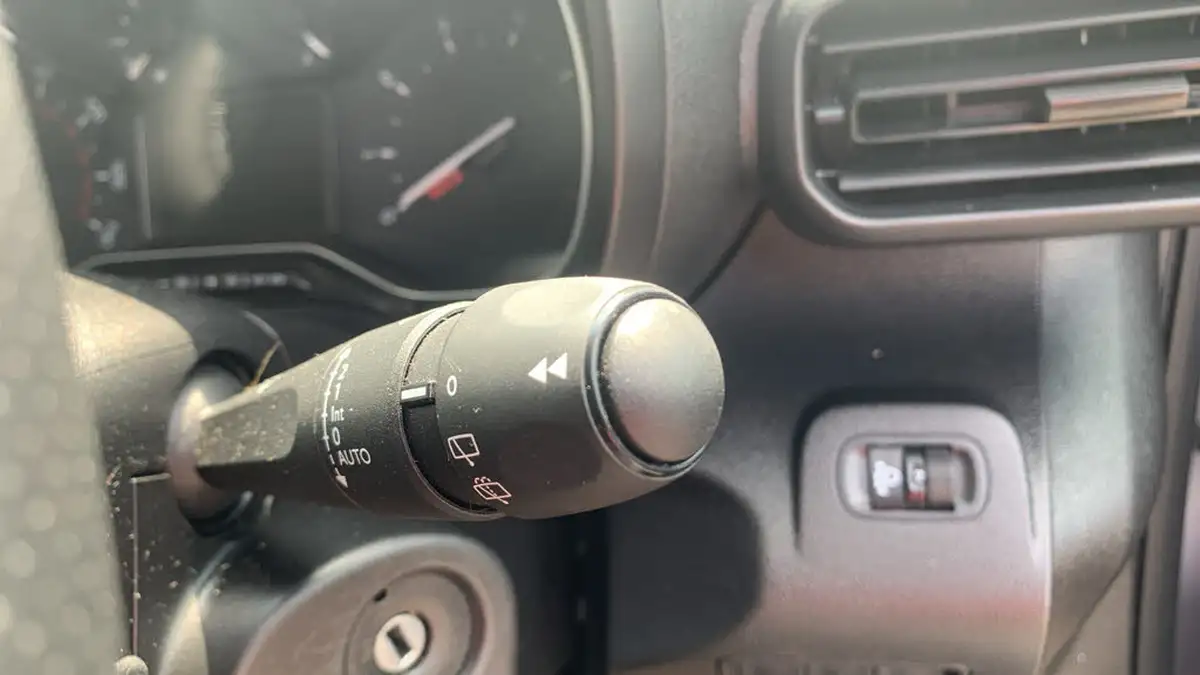 2024-citroen-berlingo-15-bluehdi-1000-driver-edition-100pseu6d-big-27