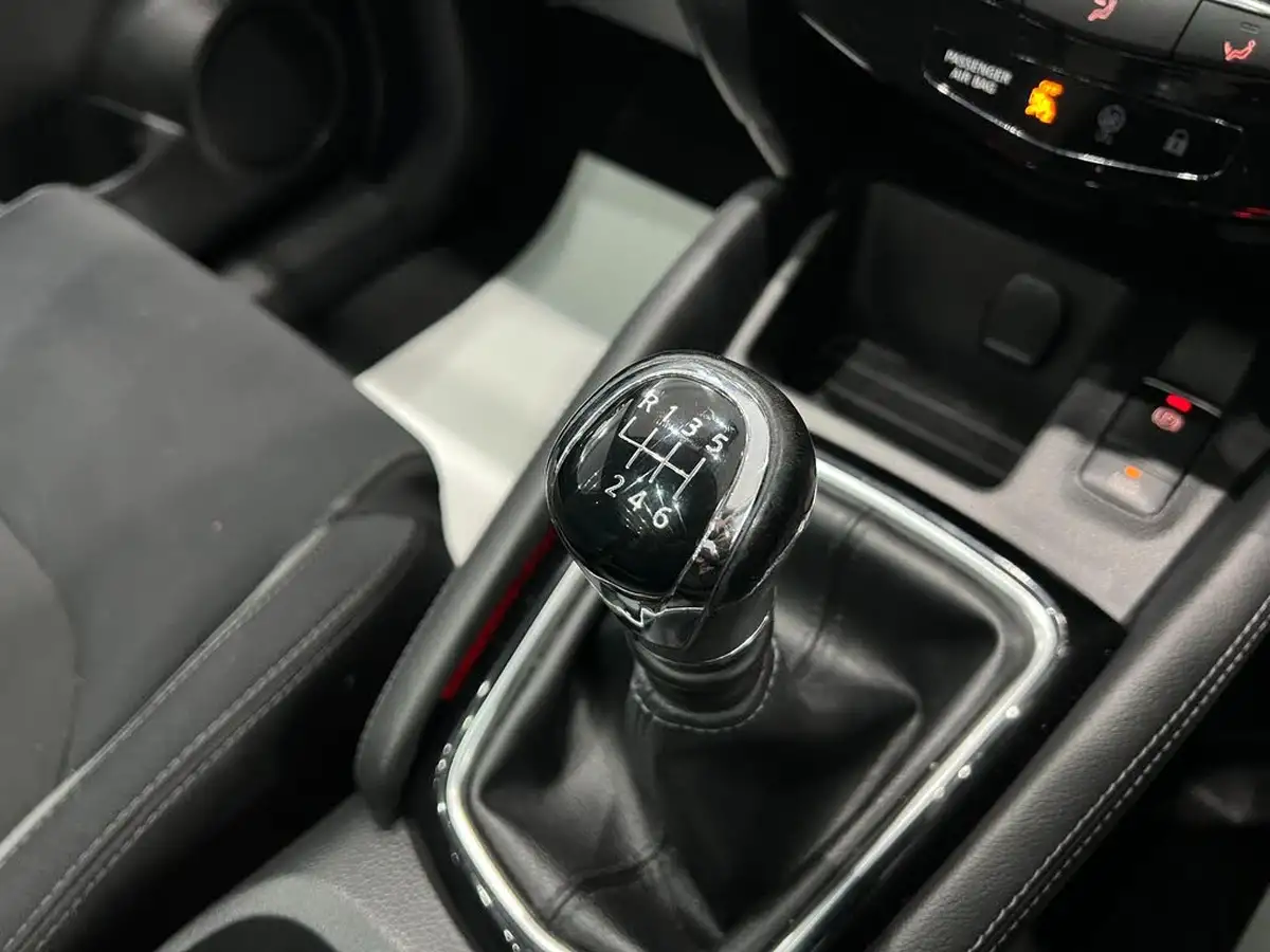 2018-nissan-qashqai-15dci-tekna-115ps-drive-assist-pack-big-23
