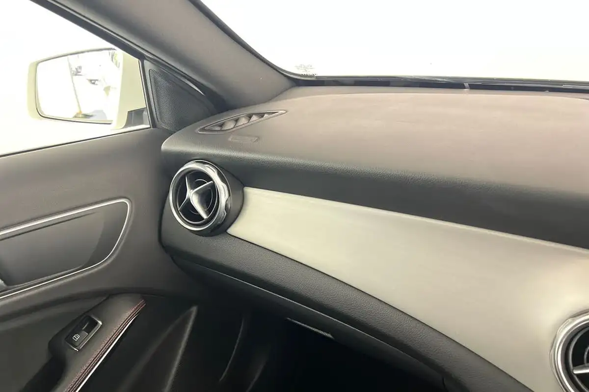 2018-mercedes-benz-gla-class-16-gla-200-amg-line-154bhp-big-34