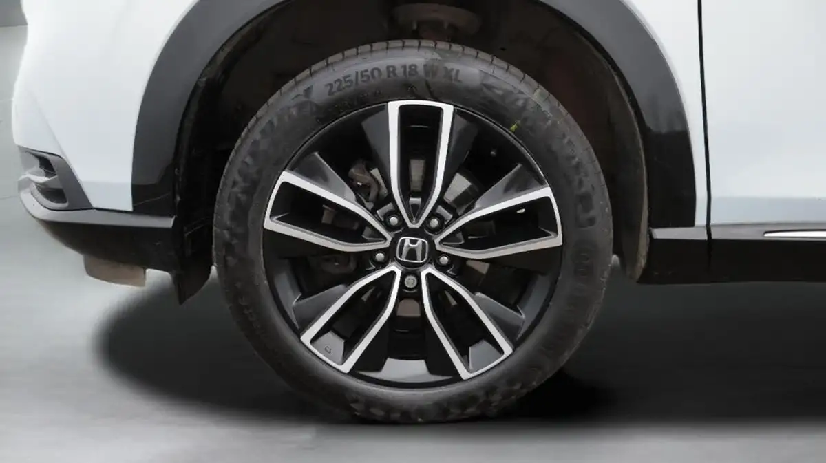 2022-honda-hr-v-15-i-mmd-advance-big-18