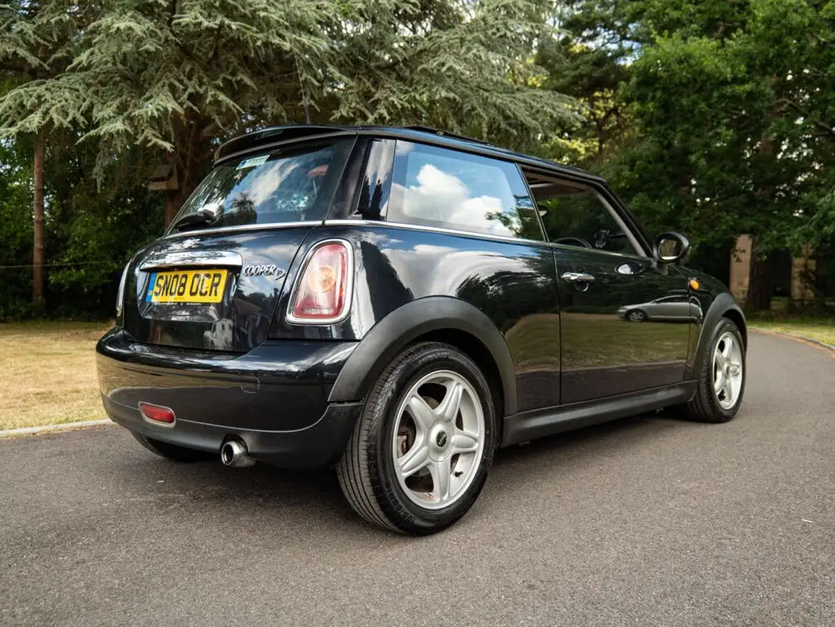 2008-mini-cooper-16td-cooper-d-110bhp-big-19