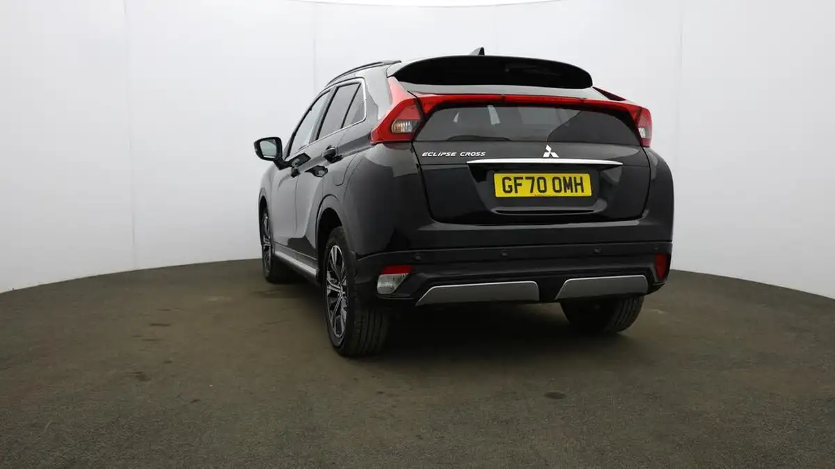 2021-mitsubishi-eclipse-cross-15-4-big-32