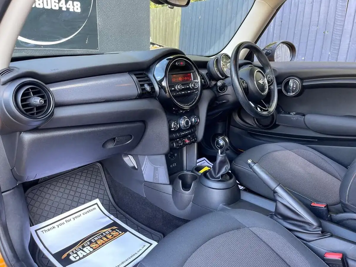 2016-mini-cooper-15-cooper-ss-hatchback-3d-big-16