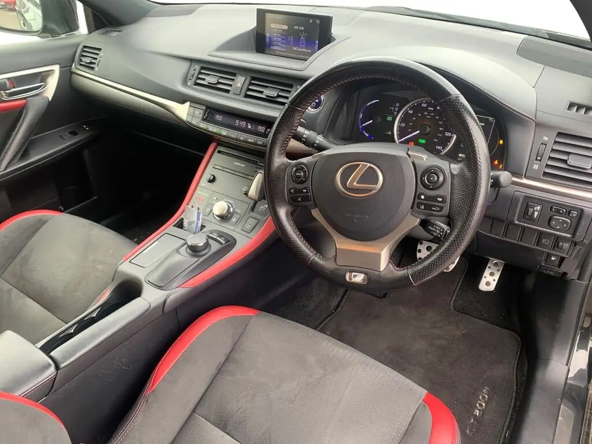 2018-lexus-ct-200h-18-f-sport-big-8