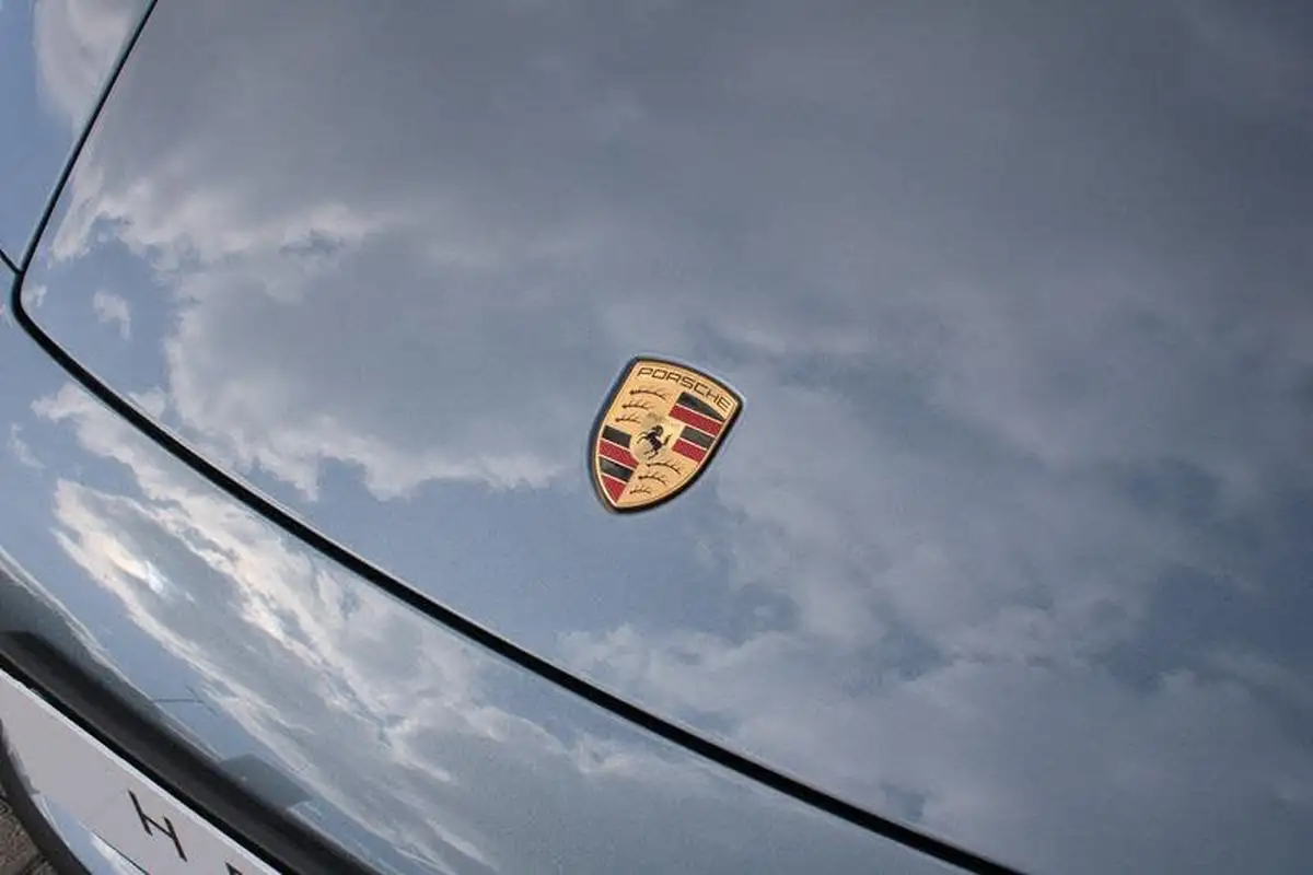 2025-porsche-911-30-carrera-394ps-cabriolet-big-38