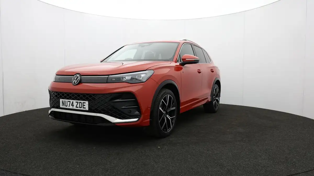 2024-volkswagen-tiguan-15-etsi-r-line-big-64