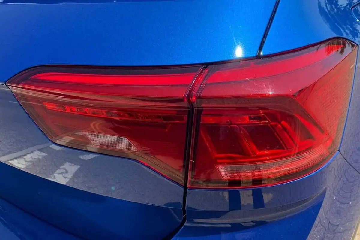 2021-volkswagen-t-roc-15-tsi-black-edition-big-21