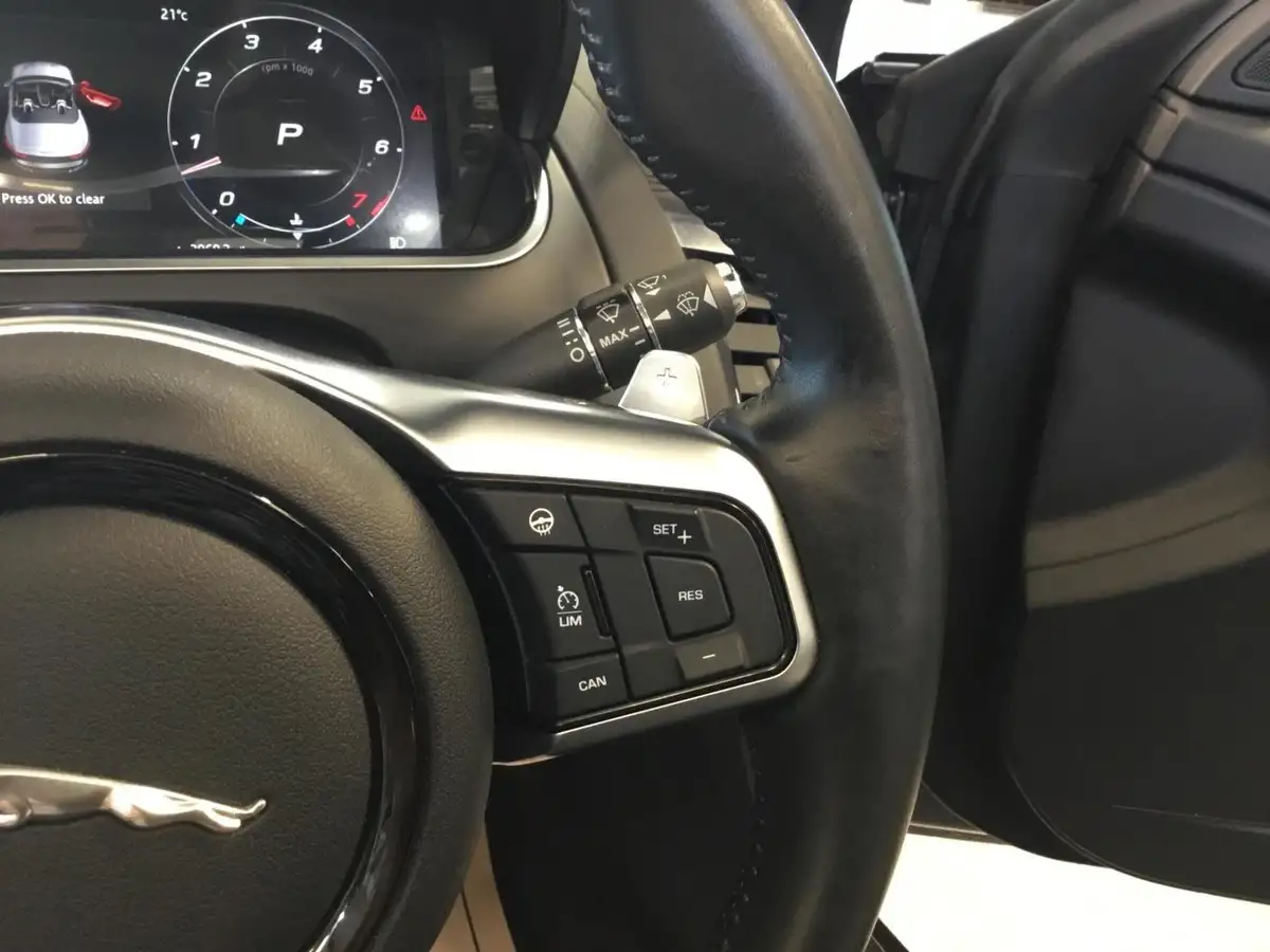 2022-jaguar-f-type-50-v8-p450-r-dynamic-rwd-convertible-big-41