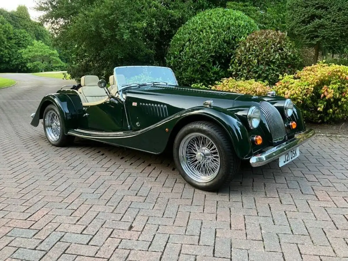 1998-morgan-plus-8-big-19