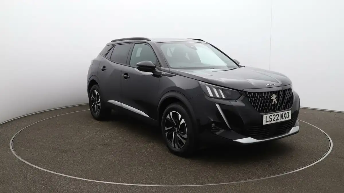 2022-peugeot-2008-suv-12-puretech-gt-big-45