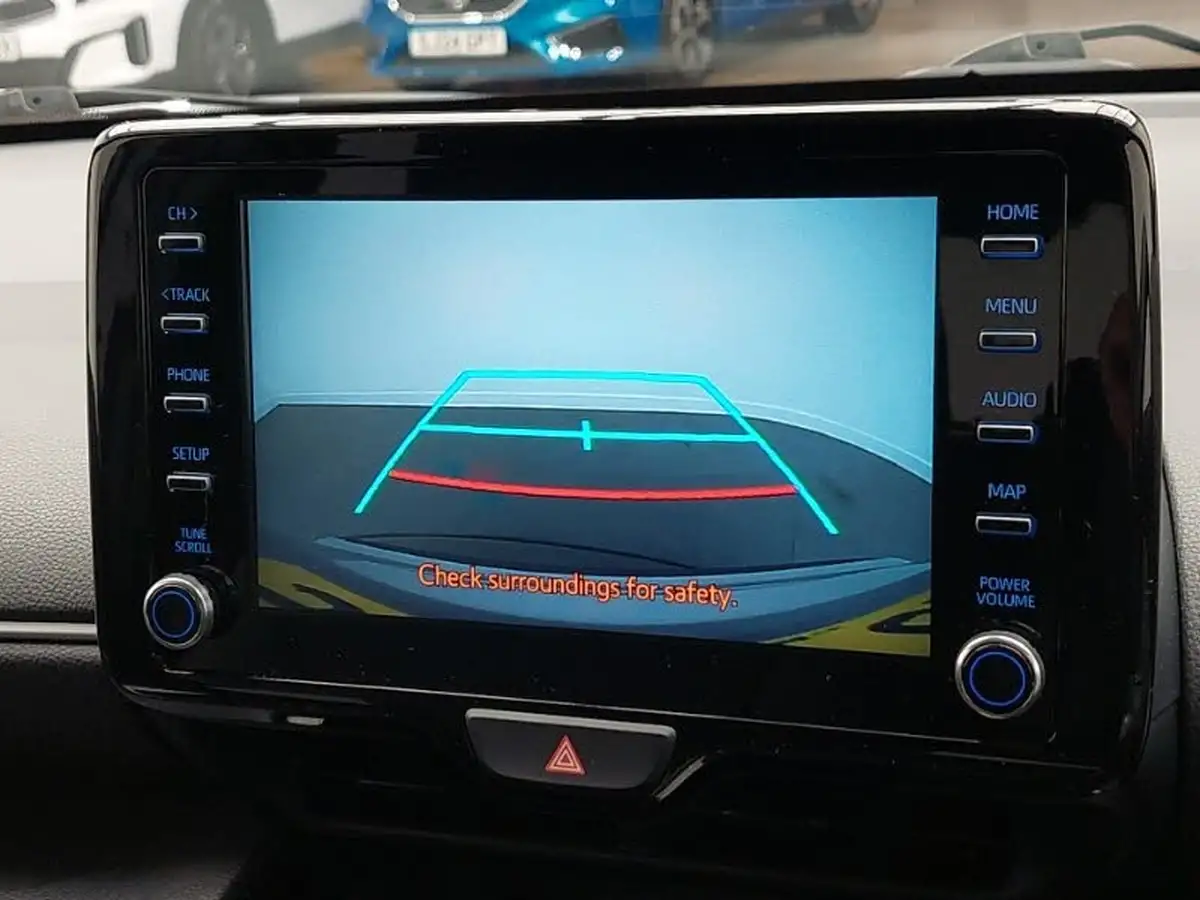 2022-toyota-yaris-cross-15-vvt-i-design-big-13