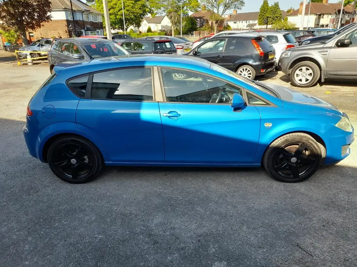 2011-seat-leon-14-sport-big-2