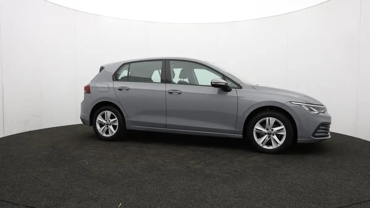 2020-volkswagen-golf-15-tsi-life-150ps-hatchback-big-43