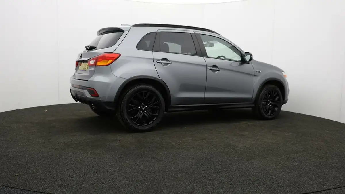 2020-mitsubishi-asx-16-black-big-32