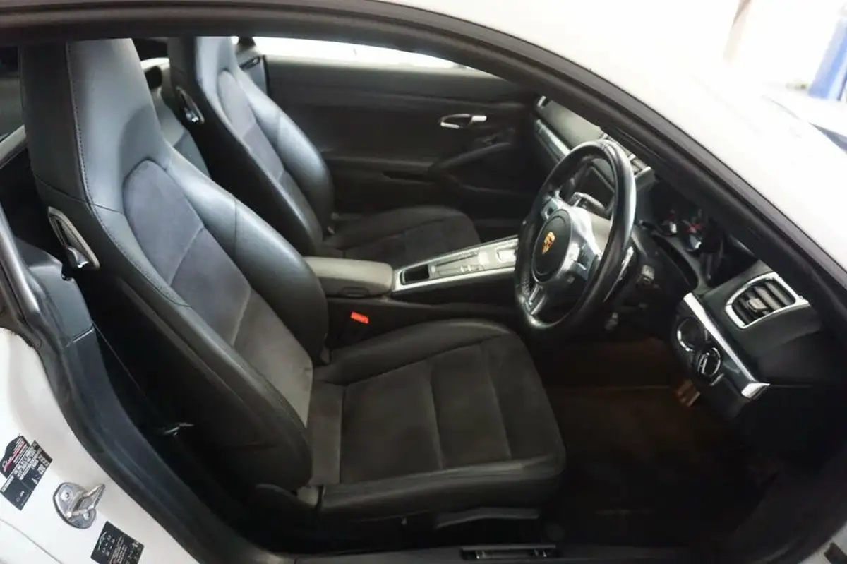 2014-porsche-cayman-27-pdk-big-15