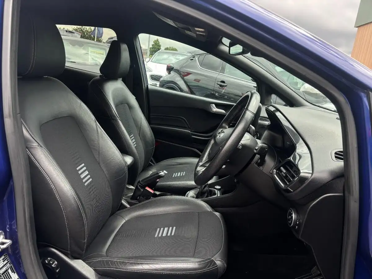 2018-ford-fiesta-10t-st-line-x-100ps-5d-big-5