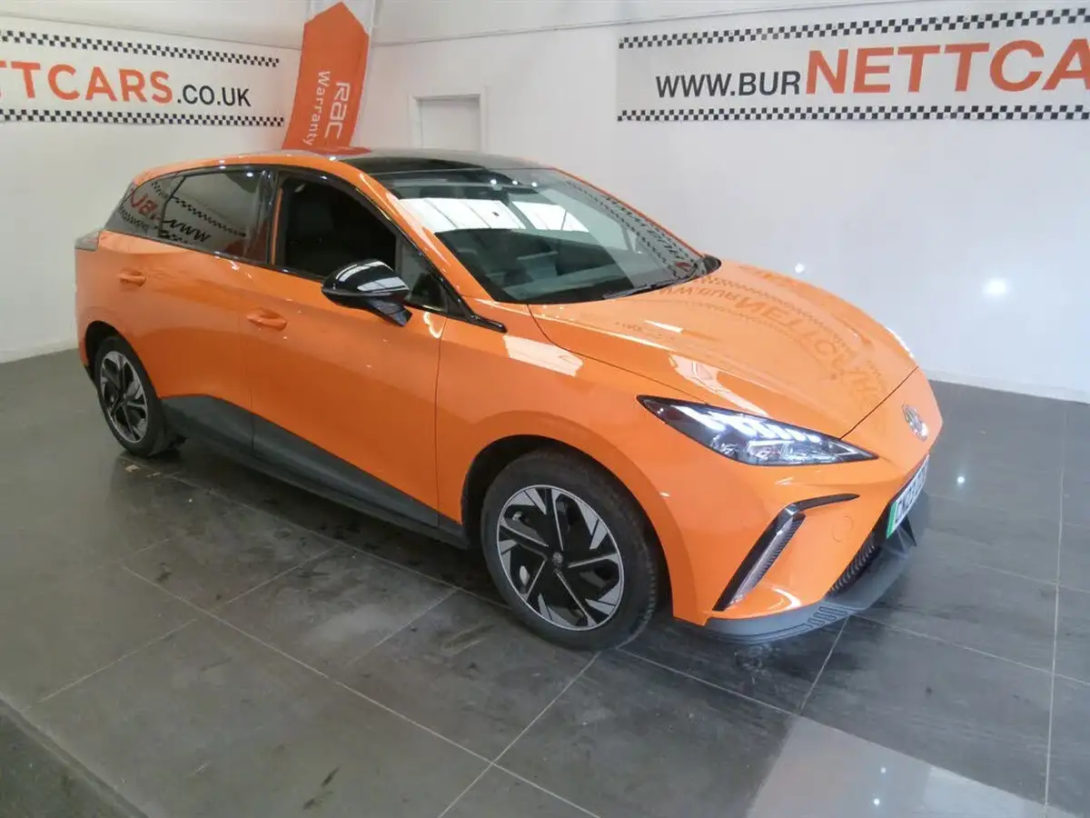 2023-mg-mg4-e-trophy-ev-203ps-long-big-11