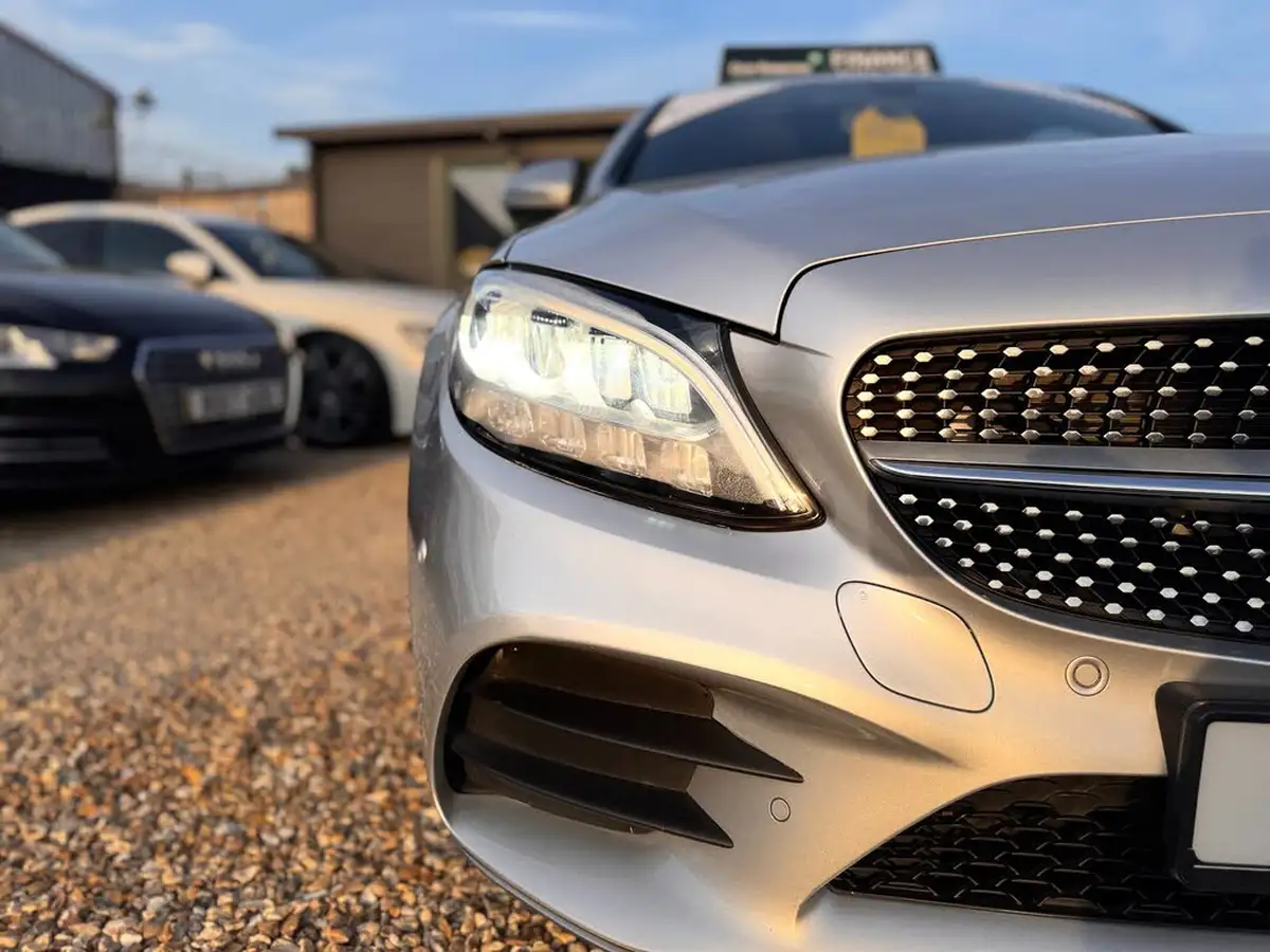 2019-mercedes-benz-c-class-15-c200-amg-line-ss-coupe-2d-big-47