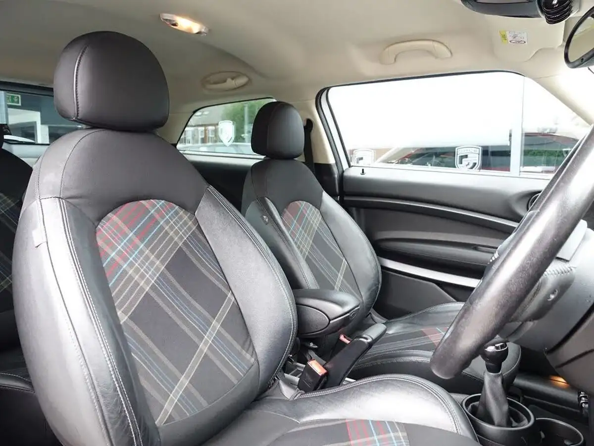 2015-mini-paceman-16-cooper-s-184bhp-chili-big-1