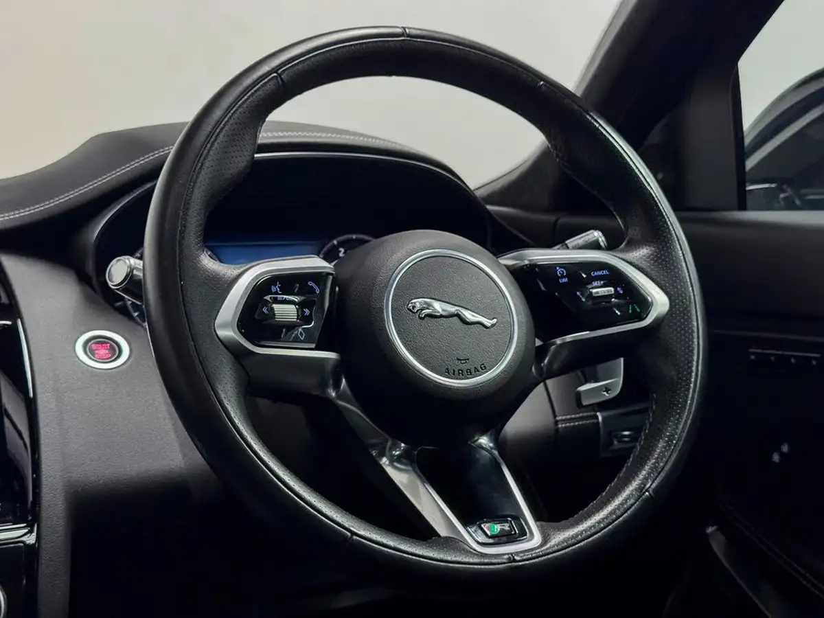 2021-jaguar-e-pace-20-d200-r-dynamic-hse-big-42