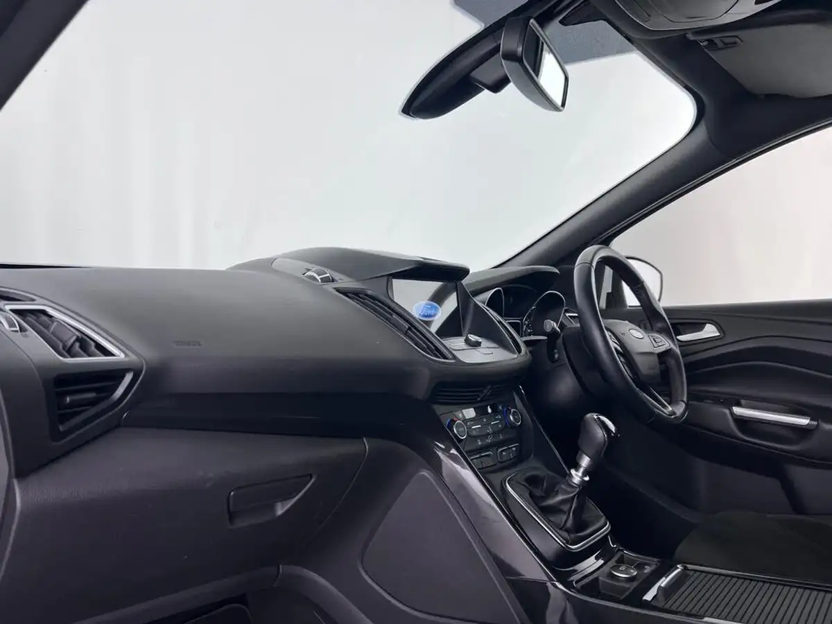 2018-ford-kuga-big-15