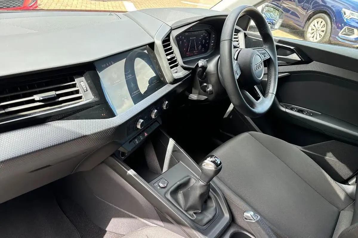 2023-audi-a1-10-25-tfsi-technik-big-25