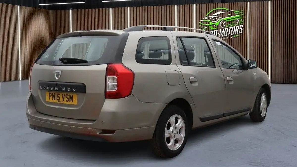 2015-dacia-logan-mcv-12-laureate-big-6