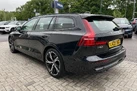 2025-volvo-v60-20-b4-plus-station-wagon-small-8