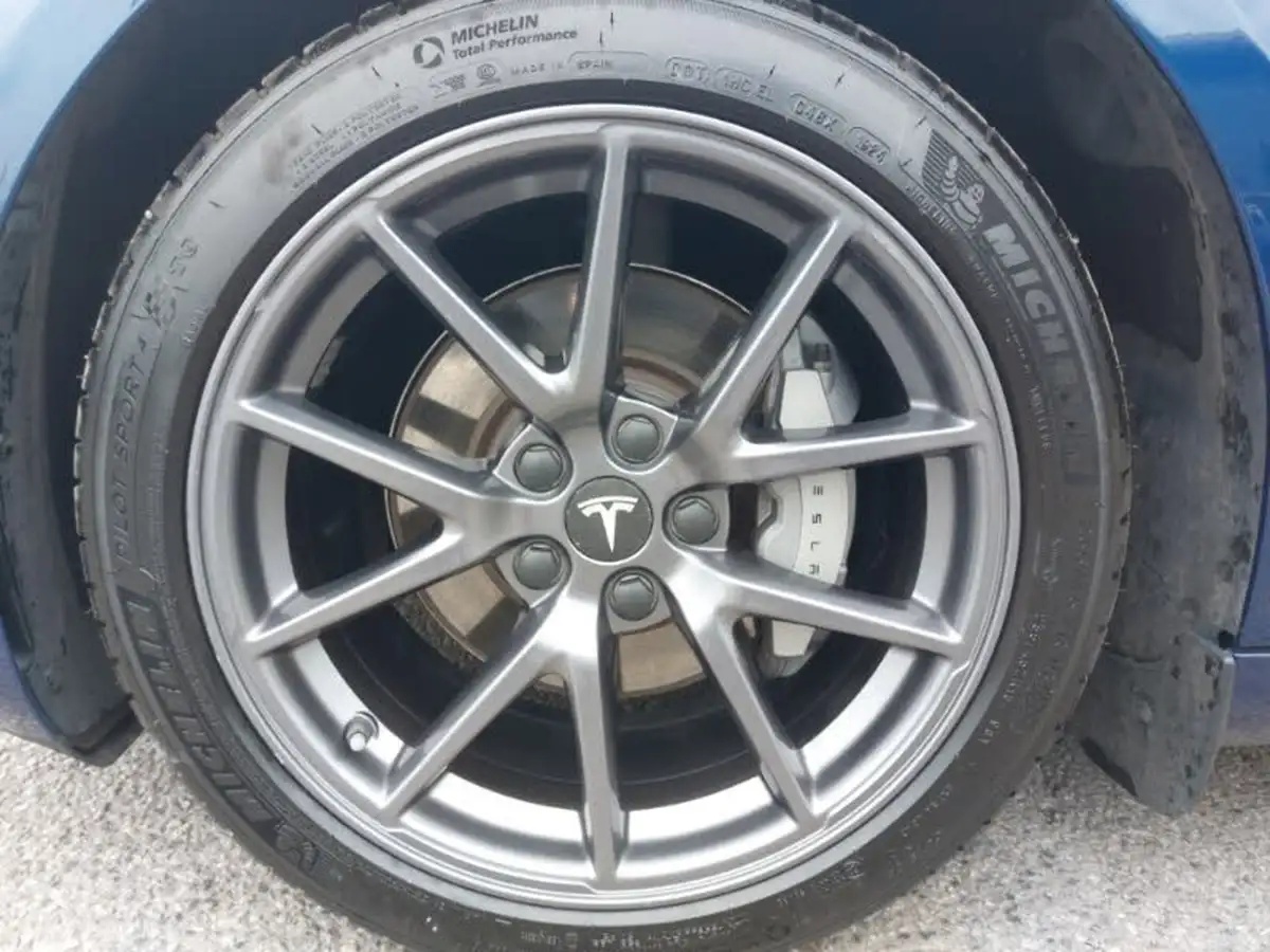 2021-tesla-model-3-e-standard-plus-big-16