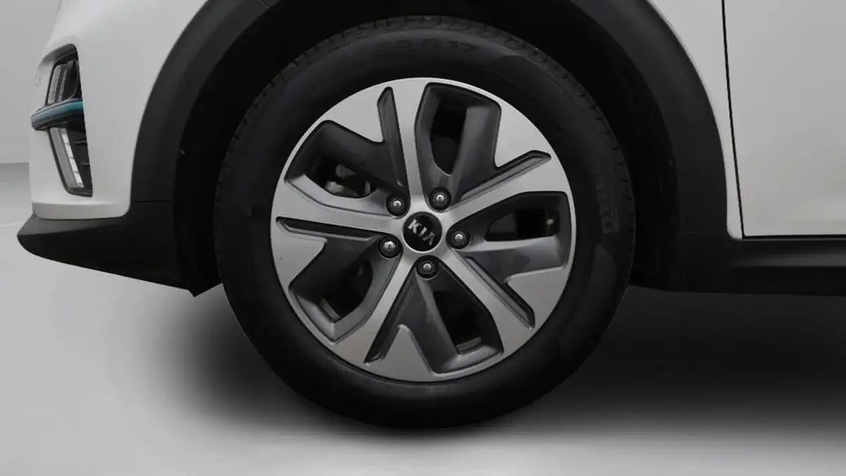 2020-kia-e-niro-ev-4-big-18