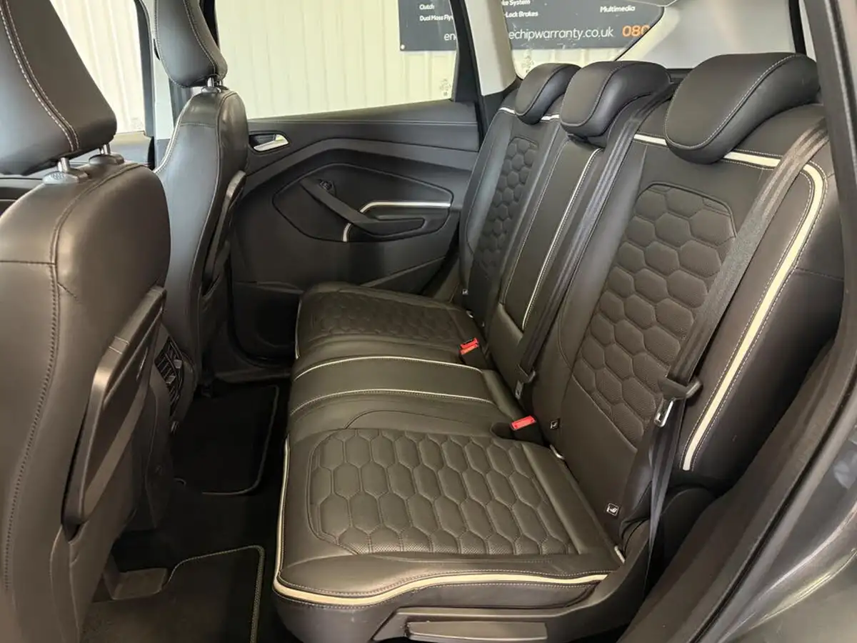 2018-ford-kuga-20tdci-vignale-150ps-big-12