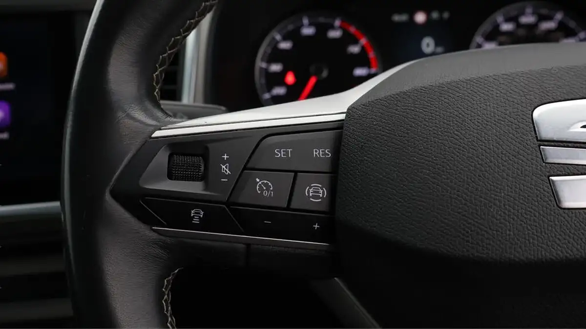 2022-seat-ateca-15-tsi-evo-xperience-dsg-big-25