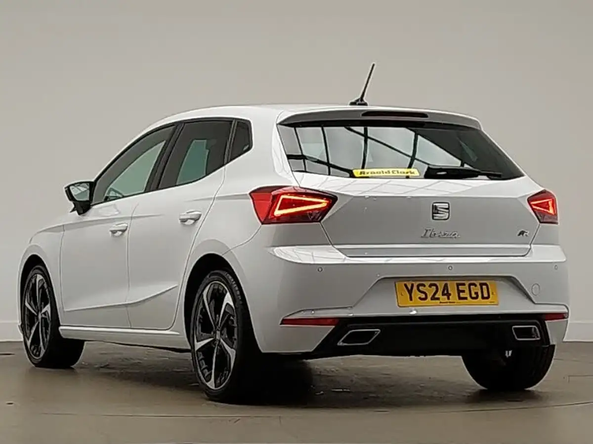 2024-seat-ibiza-10-tsi-fr-sport-115ps-dsg-big-1
