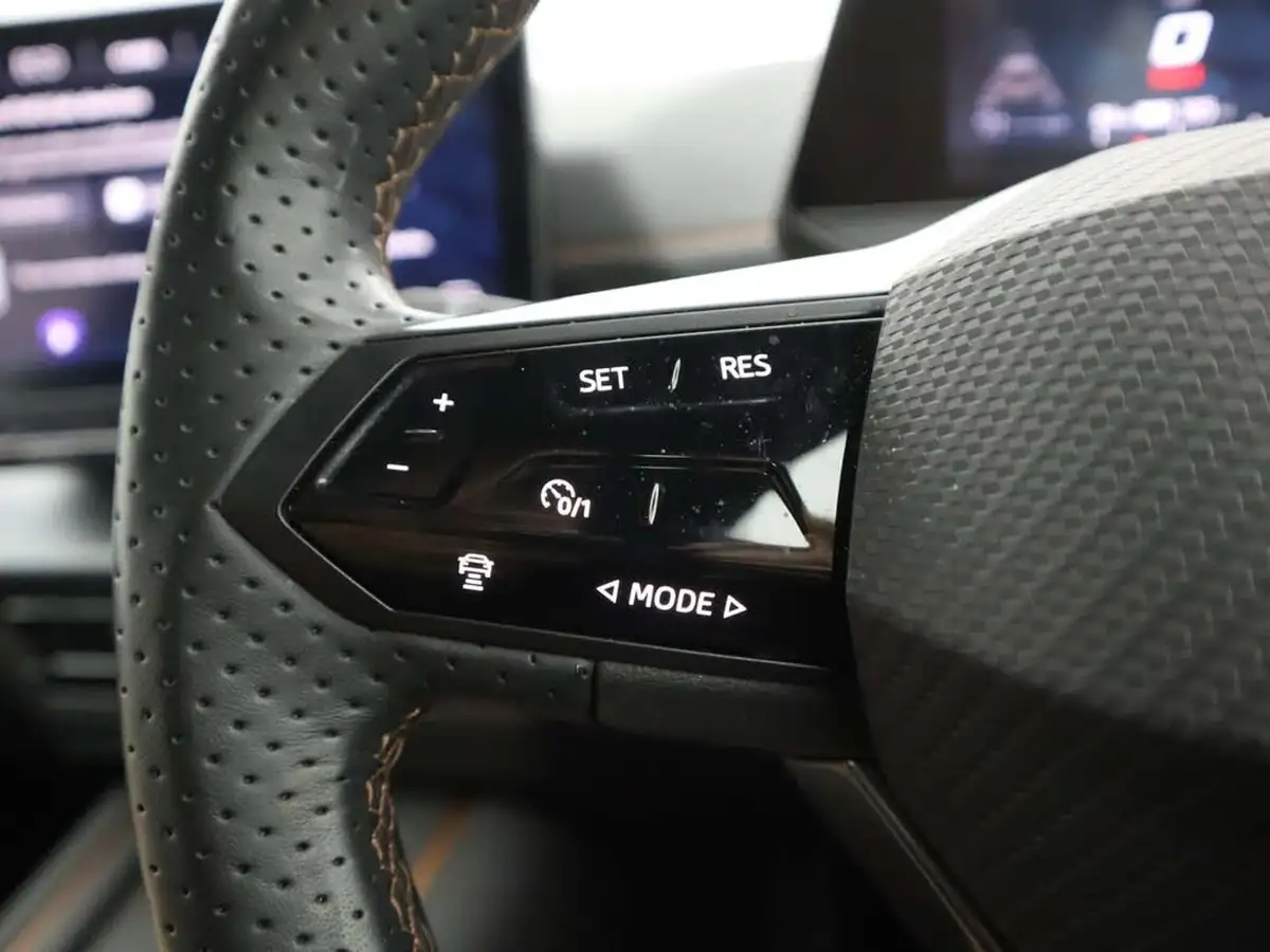 2024-cupra-born-e-v1-204ps-58kwh-big-26
