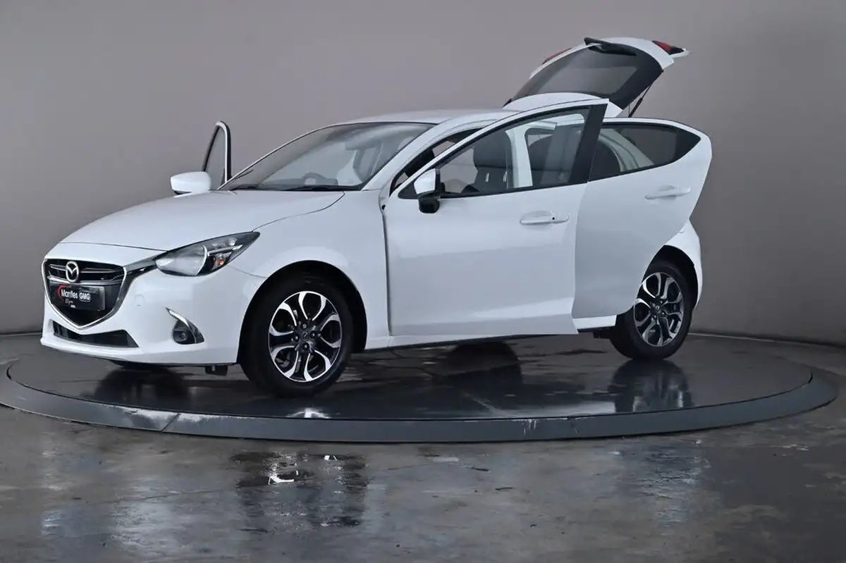 2019-mazda-mazda2-15-sport-nav-big-46