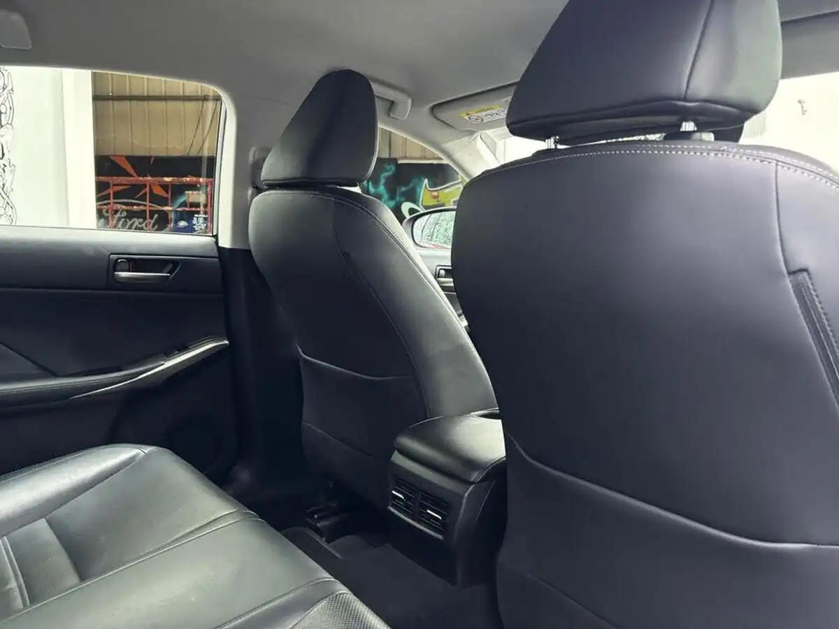 2018-lexus-is-300h-25-advance-lexus-navigation-big-24