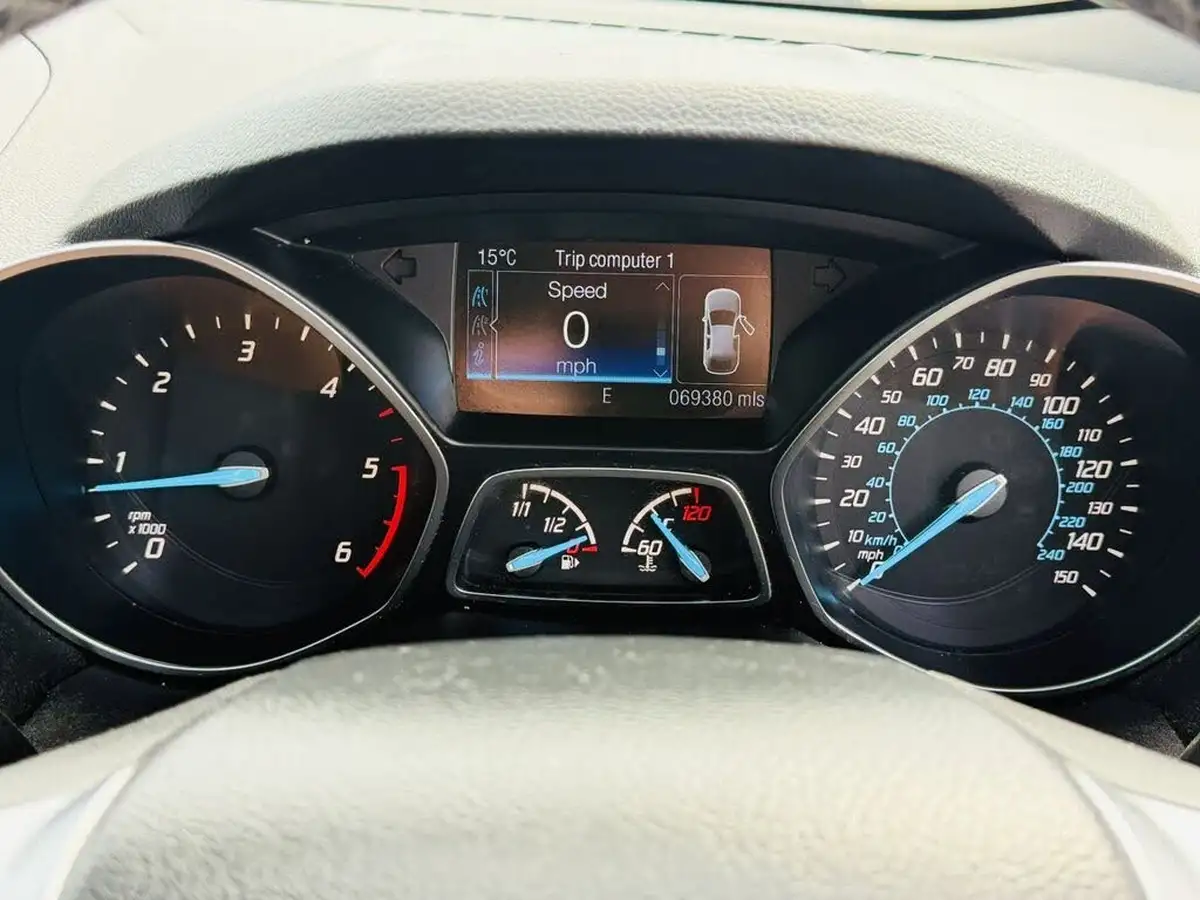 2015-ford-kuga-20tdci-titanium-x-sport-150ps-big-16