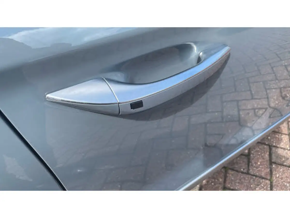 2020-hyundai-ioniq-16-gdi-premium-se-hybrid-big-30