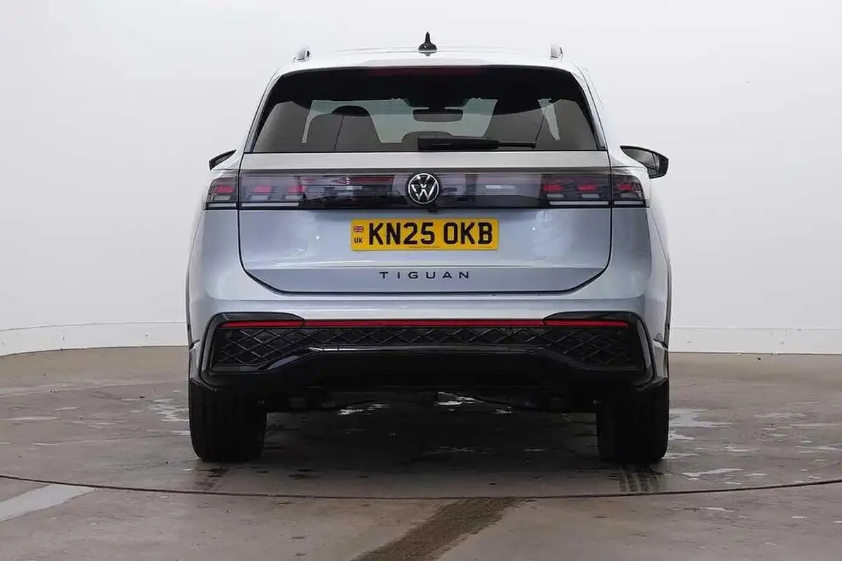 2025-volkswagen-tiguan-20tdi-r-line-big-8