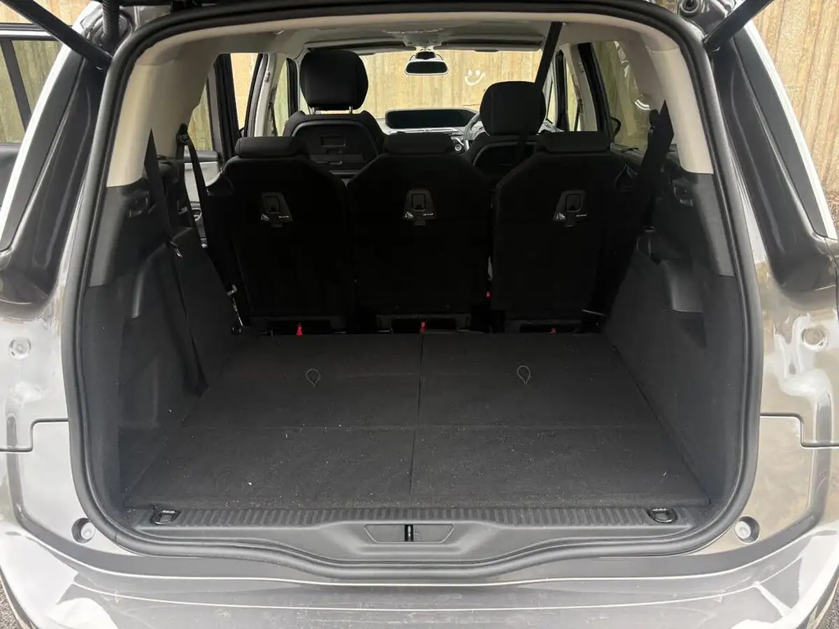 2021-citroen-grand-c4-spacetourer-15bluehdi-shine-eat8-big-2
