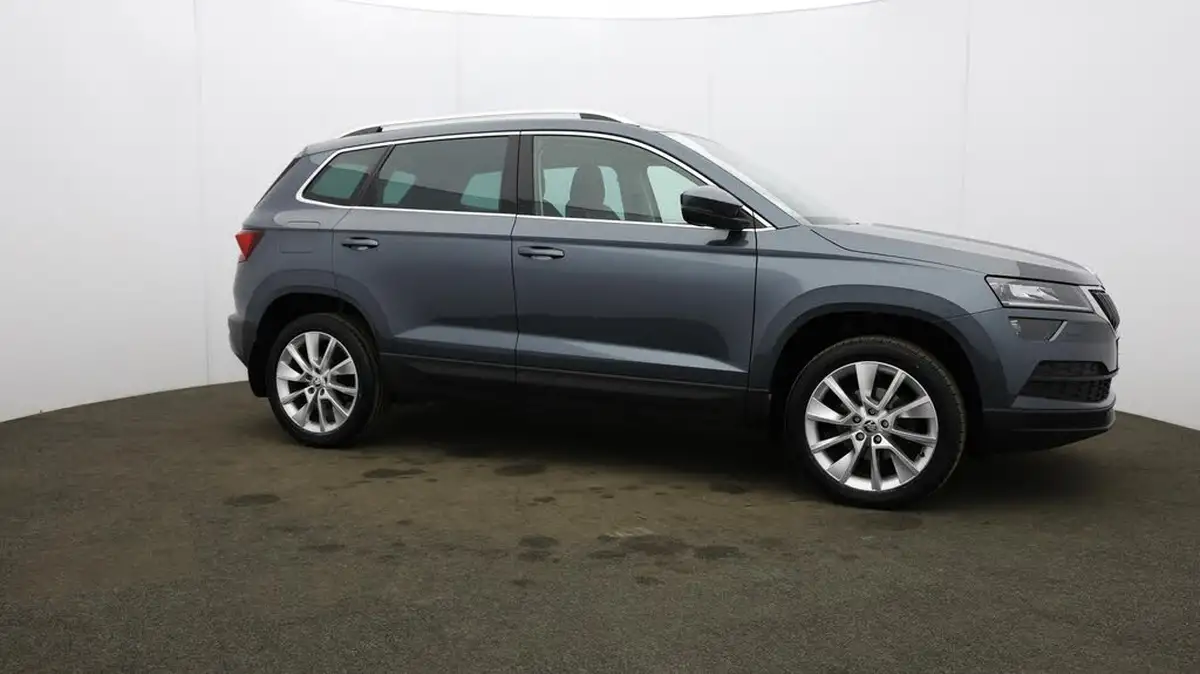2019-skoda-karoq-15-tsi-se-l-dsg-big-52