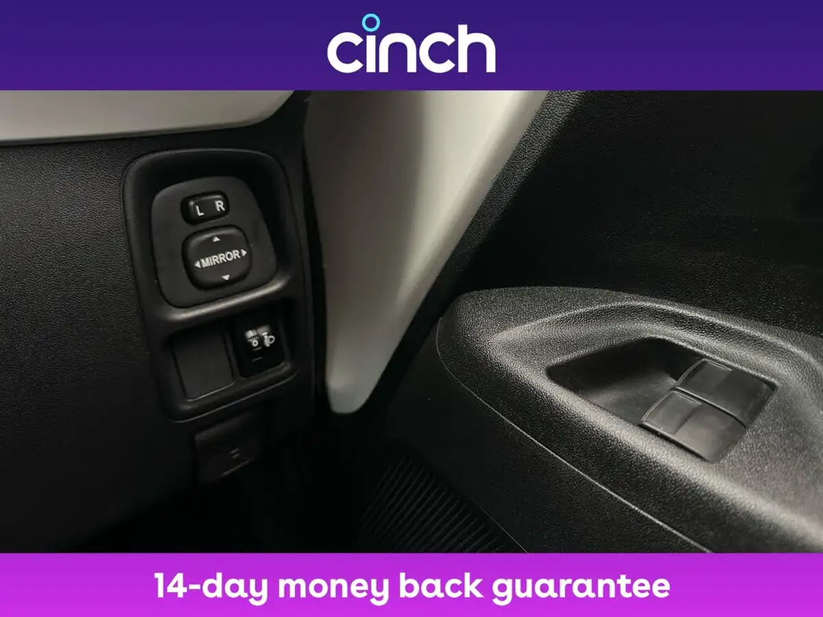2018-toyota-aygo-10-vvt-i-x-press-71bhp-big-28