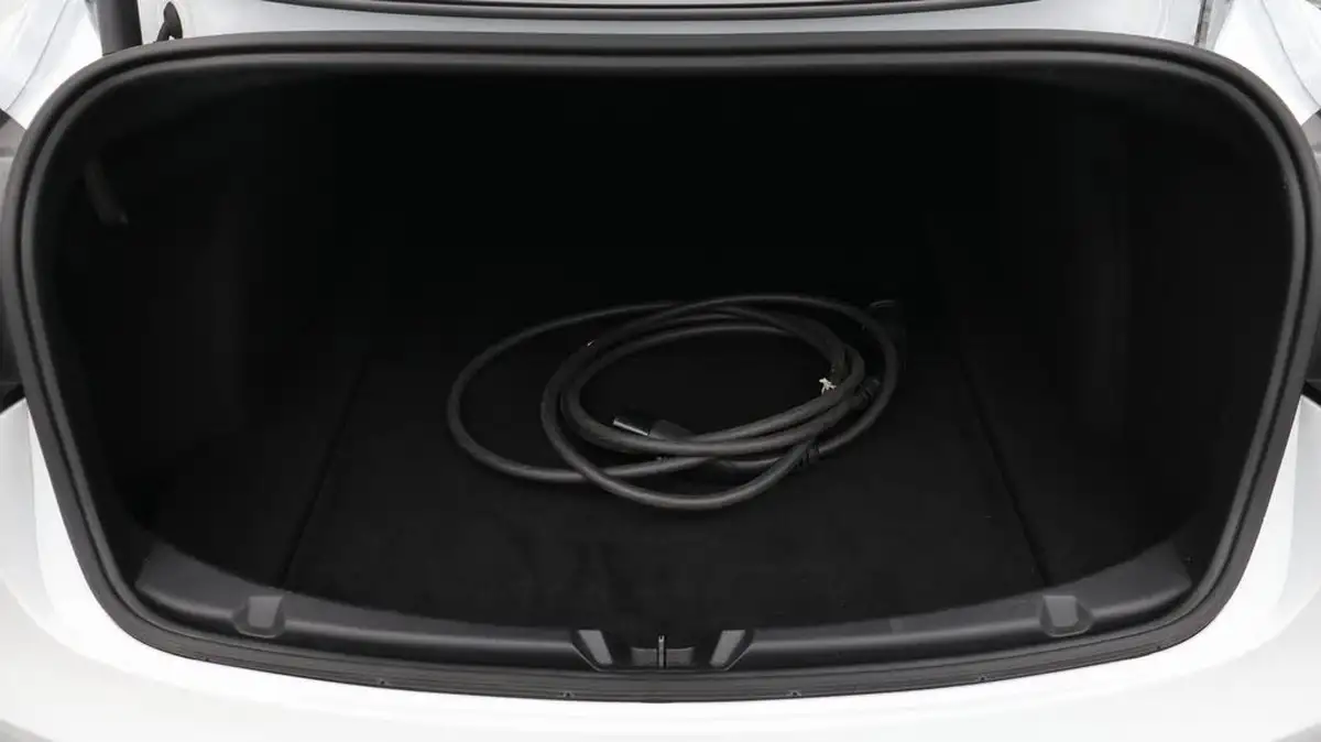 2021-tesla-model-3-e-long-range-awd-big-17