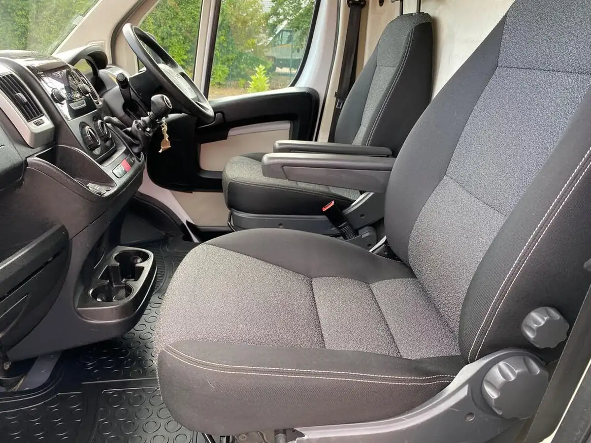 2017-fiat-ducato-20td-35-lh2-panel-big-8