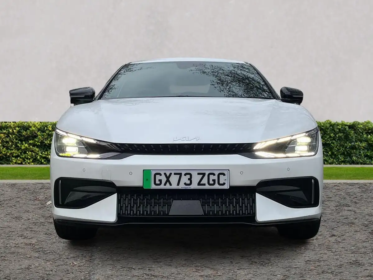 2023-kia-ev6-e-gt-big-7