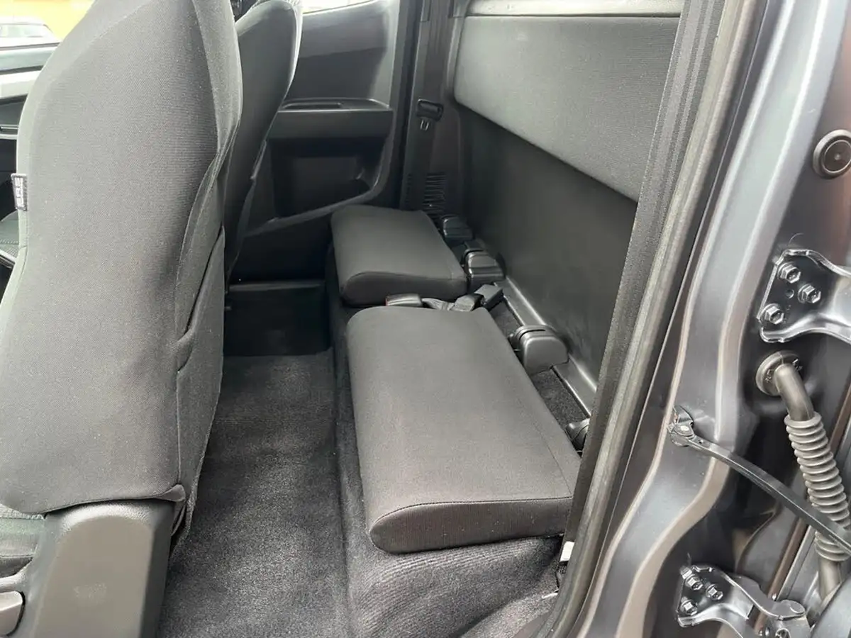 2019-isuzu-d-max-19td-yukon-extended-pick-up-big-11
