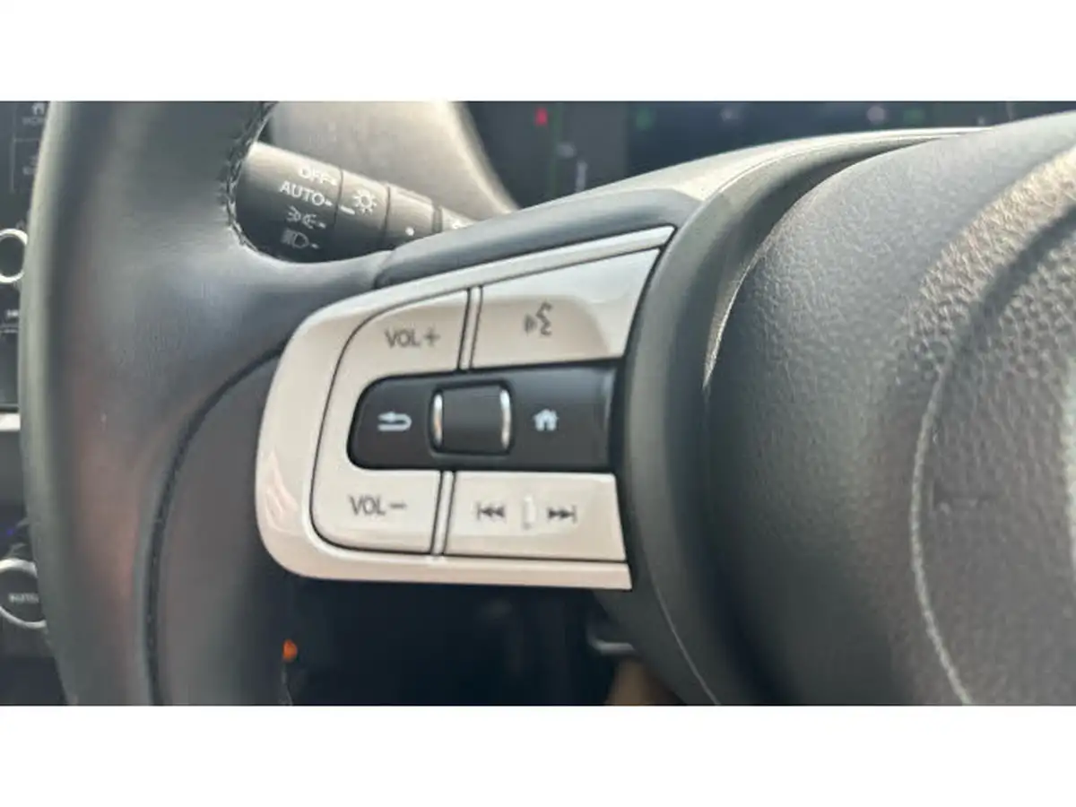 2023-honda-jazz-15-i-mmd-advance-big-20
