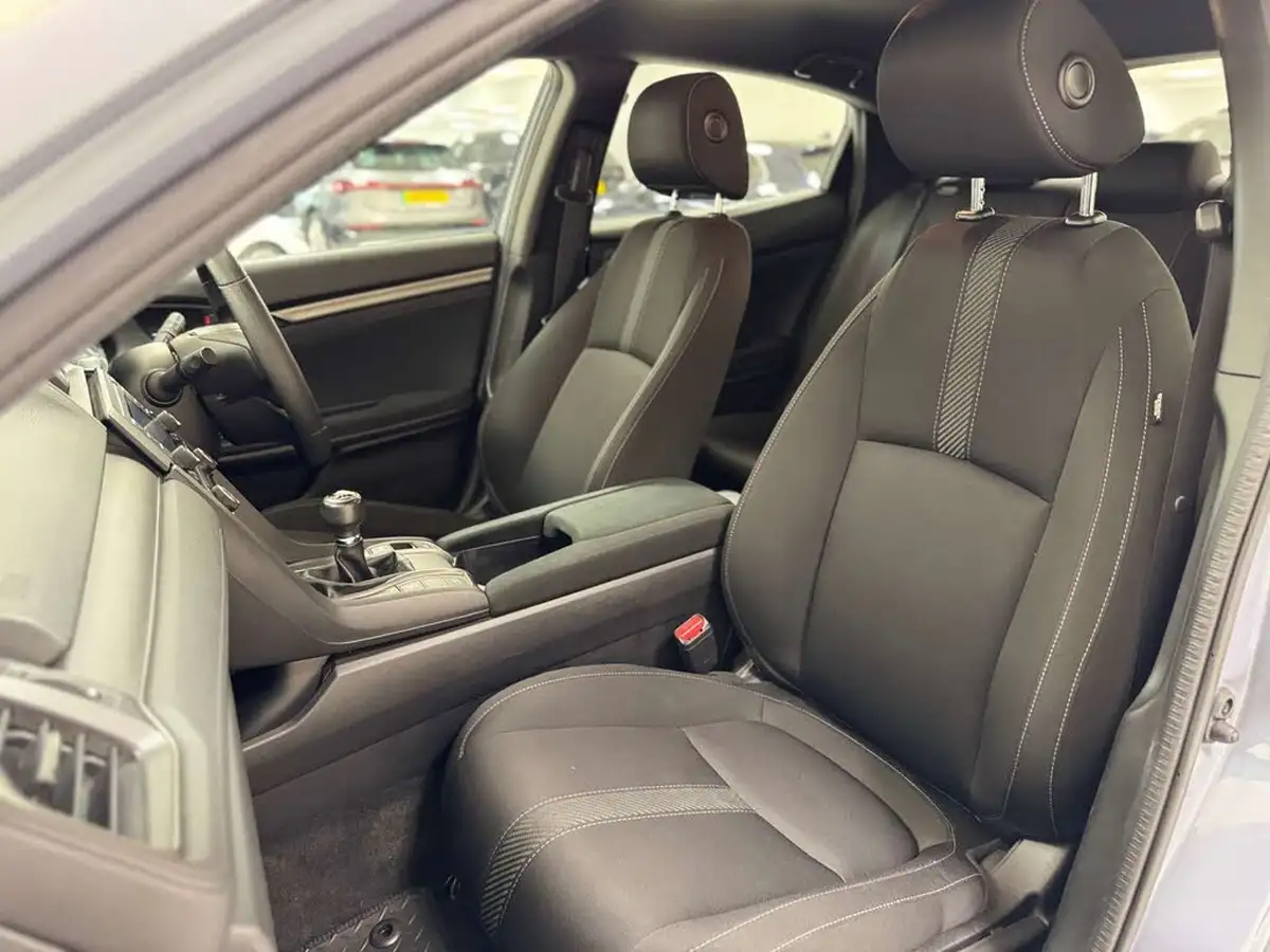 2018-honda-civic-10-vtec-turbo-se-129ps-hatchback-5d-big-38